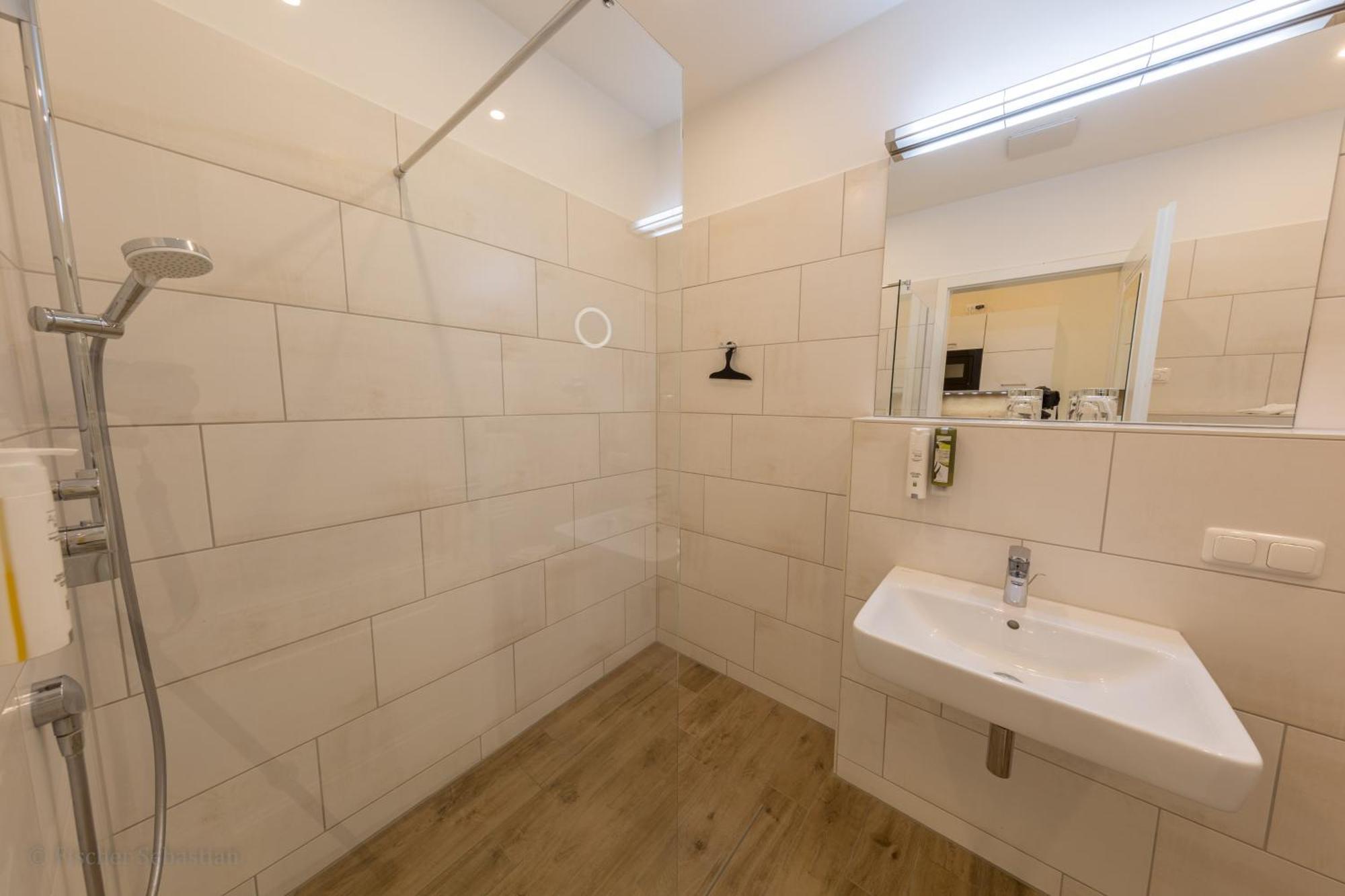 ארנסהופ Gaestehaus Bergfalke חדר תמונה